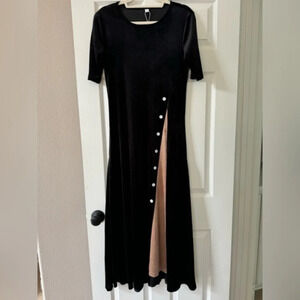 Velour Just Fashion NWT long dress size small